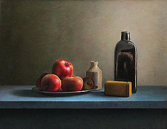 Stilleven met fles en rode appelen, 72x53cm, 2009. VERKOCHT